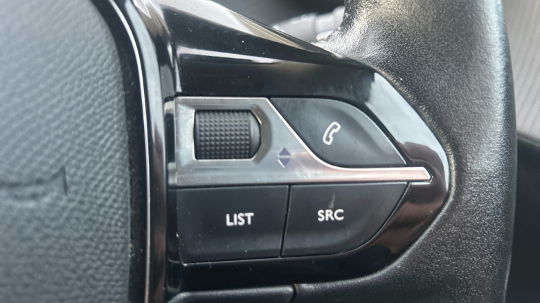 Peugeot 208 1.2 PureTech 100 Allure Premium 5dr Petrol Hatchback